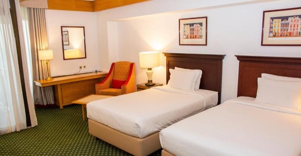 Aparthotel Estoril Eden
