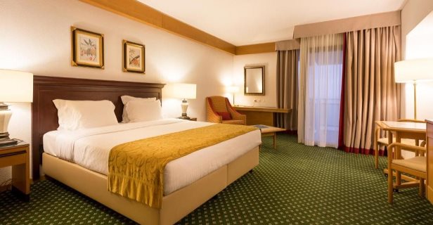 Aparthotel Estoril Eden