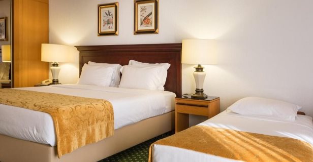 Aparthotel Estoril Eden