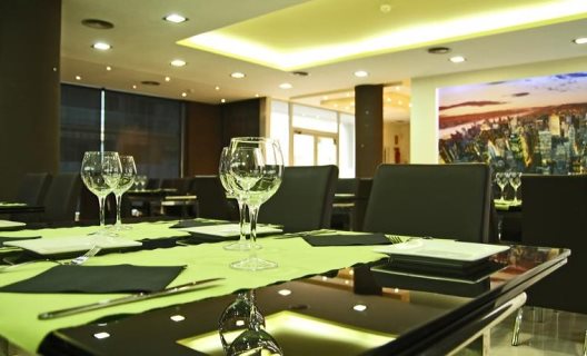 Aparthotel Exe Cunit Suites Spa