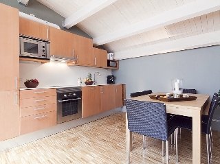 Aparthotel Executive Attic 3