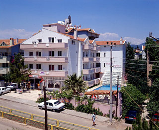 Aparthotel Family