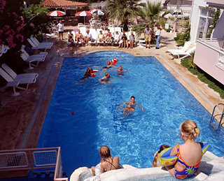 Aparthotel Family