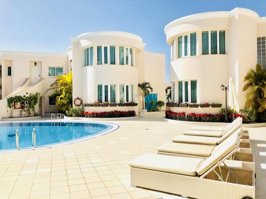 Aparthotel Flamingo Suites