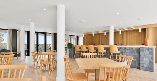 Aparthotel Flipflop Cala Mandia