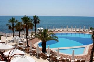 Aparthotel Flora Garden Beach Club