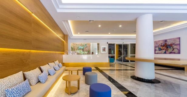 Aparthotel Floramar