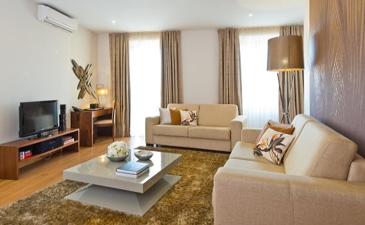 Aparthotel Flores Village & Spa