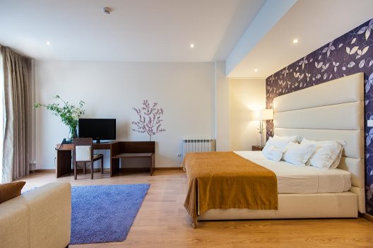 Aparthotel Flores Village & Spa