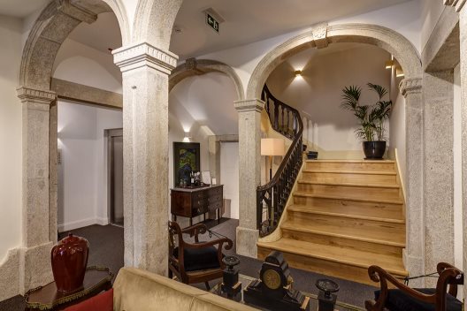 Aparthotel Flores Village & Spa