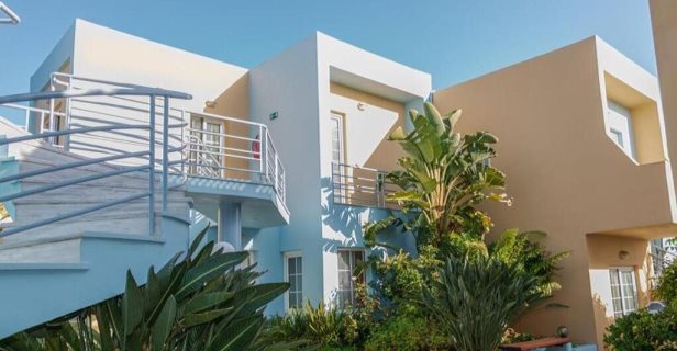 Aparthotel Futura