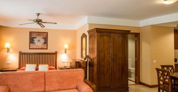 Aparthotel Galeon
