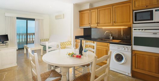 Aparthotel Galeon Suites