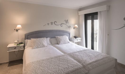 Aparthotel Galeon Suites