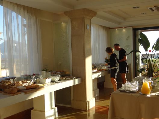 Aparthotel Galeon Suites