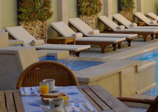 Aparthotel Galeon Suites