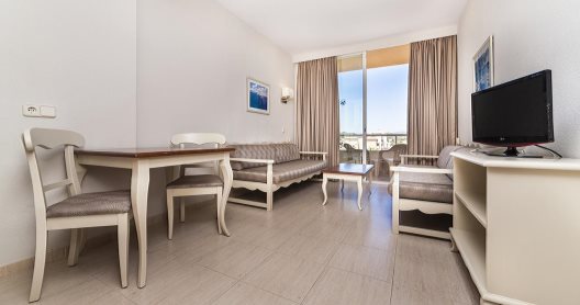 Aparthotel Garbi Cala Millor