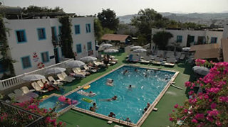 Aparthotel Gardenya
