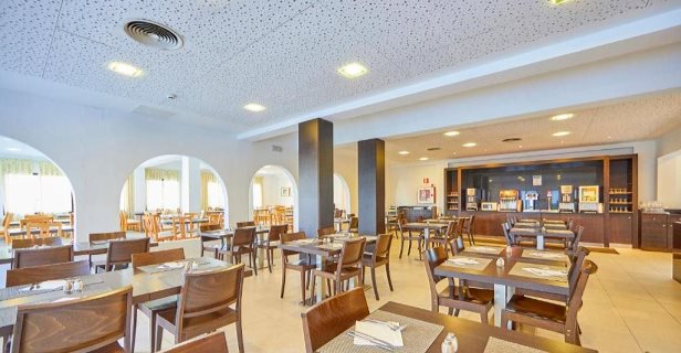 Aparthotel Gavimar Ariel Chico Club Resort