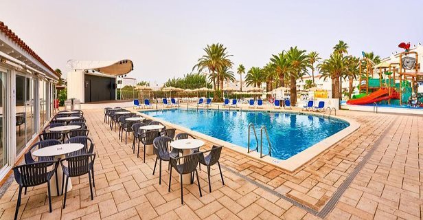 Aparthotel Globales Los Delfines