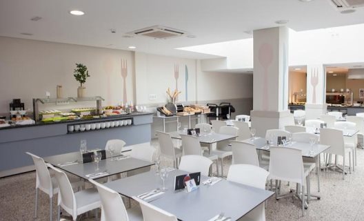 Aparthotel Gloria Izaro Club