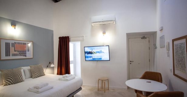 Aparthotel Gran Central Suites