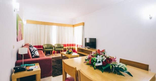 Aparthotel Grand Muthu Forte Do Vale