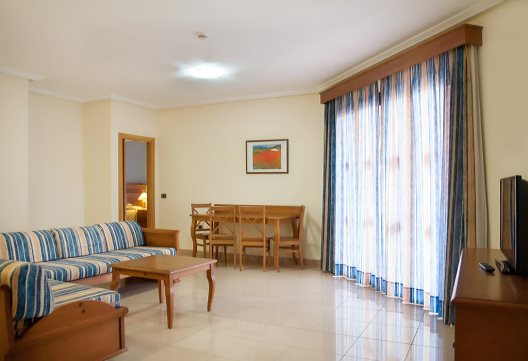 Aparthotel Grand Muthu Golf Plaza