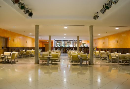 Aparthotel Grand Muthu Golf Plaza