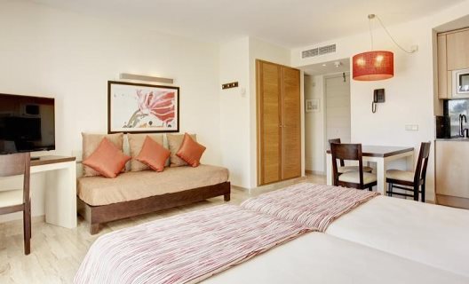 Aparthotel Grupotel Alcudia Suite