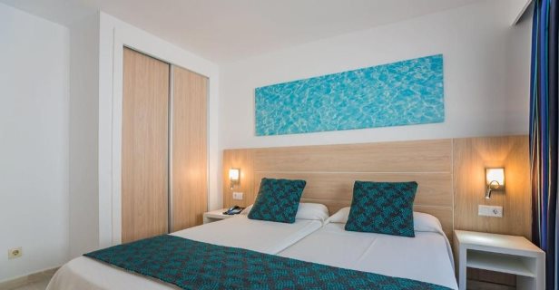 Aparthotel Holiday Center