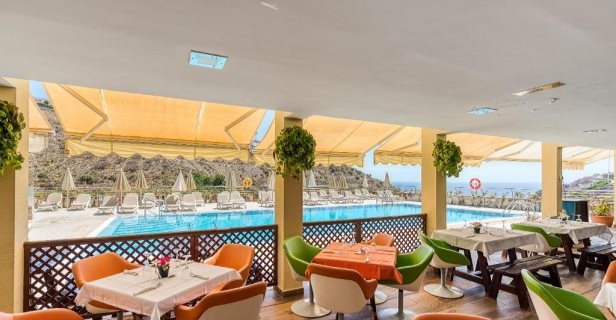 Aparthotel Holiday Club Sol Amadores