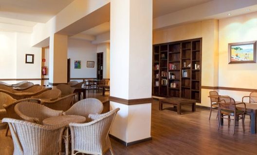 Aparthotel Htop Caleta Palace