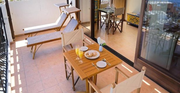 Aparthotel Idyll Suites Only Adults