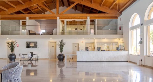 Aparthotel Ilunion Sancti Petri