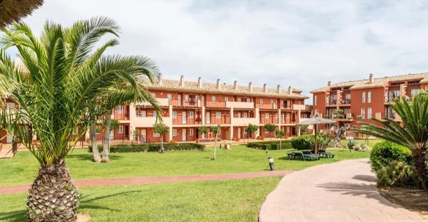 Aparthotel Ilunion Sancti Petri