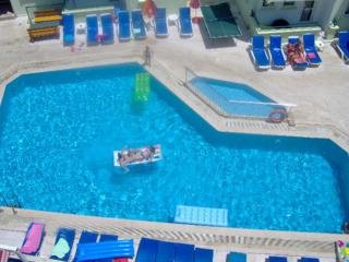Aparthotel Inan