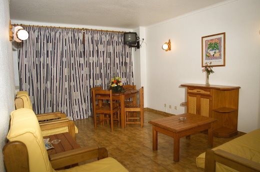 Aparthotel Interpass Solvau