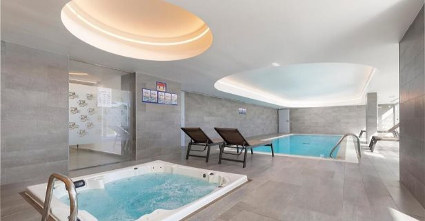 Aparthotel Interpass Vau
