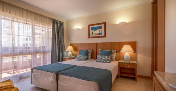Aparthotel Interpass Vau