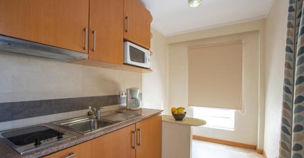 Aparthotel Interpass Vau