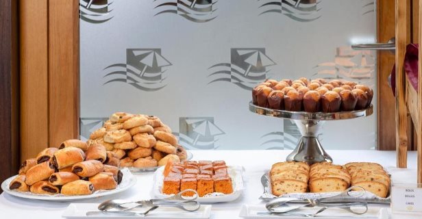 Aparthotel Interpass Vau