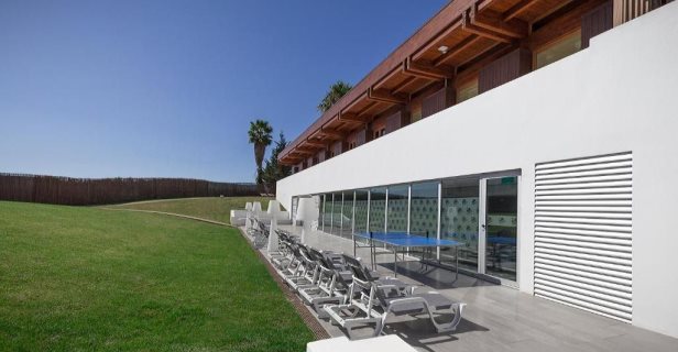 Aparthotel Interpass Vau