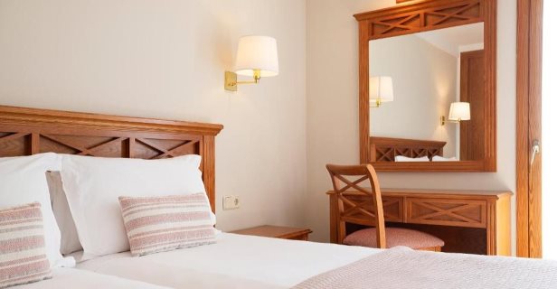 Aparthotel Inturhotel Cala Azul
