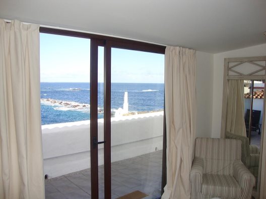 Aparthotel Isla Baja Suites