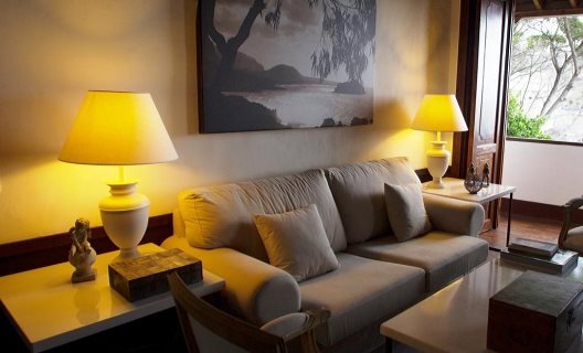Aparthotel Isla Baja Suites
