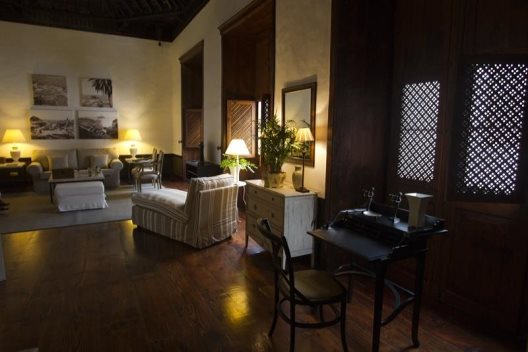 Aparthotel Isla Baja Suites