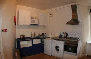 Aparthotel James Court