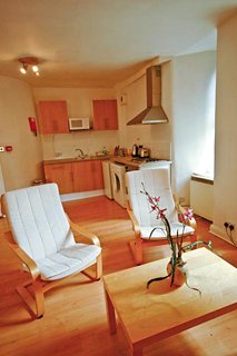 Aparthotel James Court