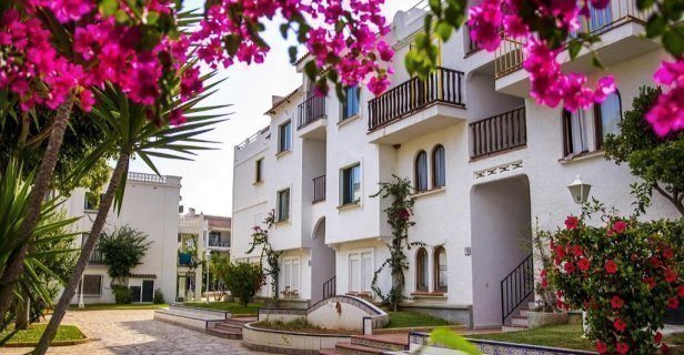Aparthotel Kione Playa Romana Park